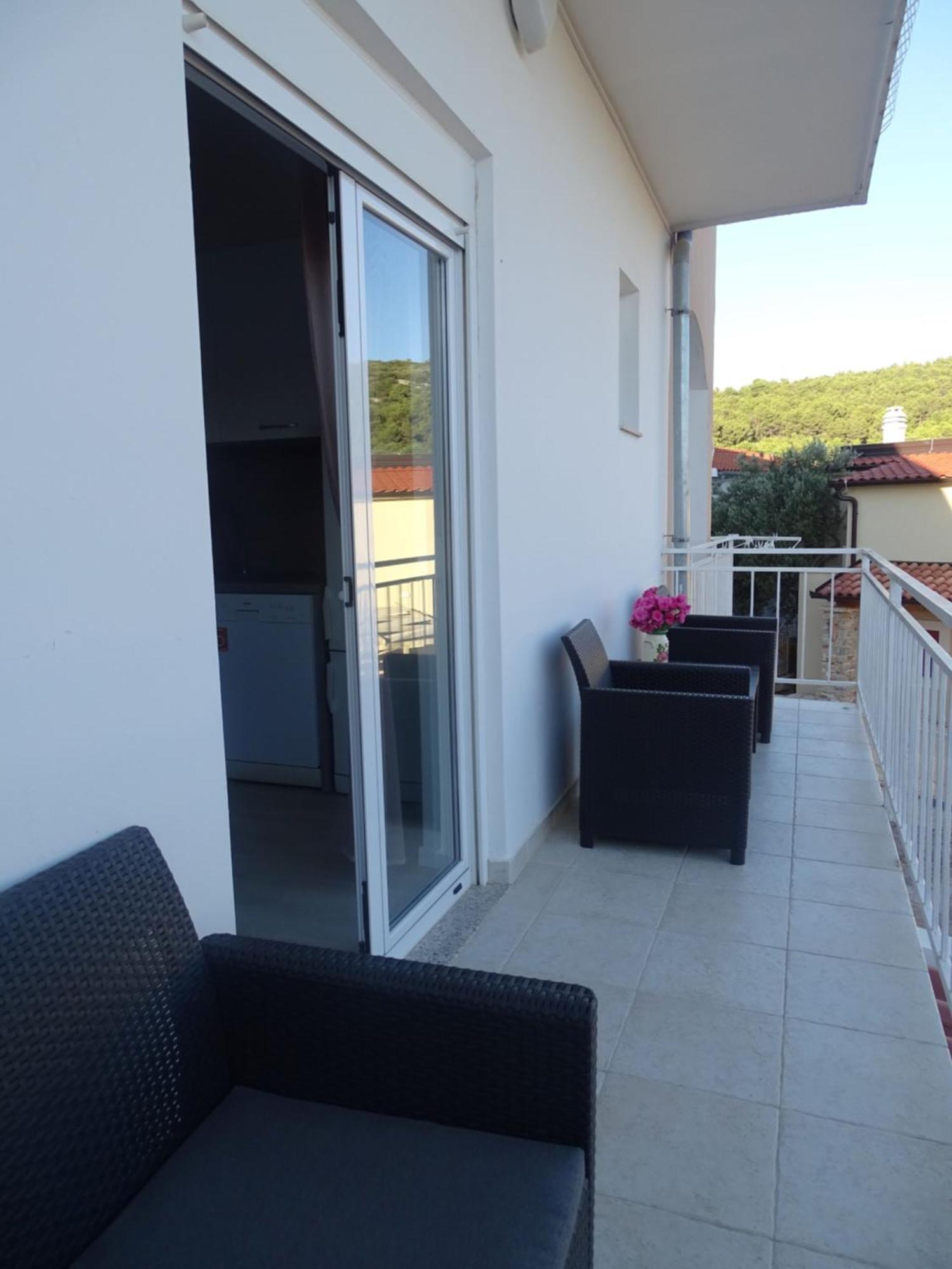 Apartments Antea & Magdalena Pirovac Buitenkant foto